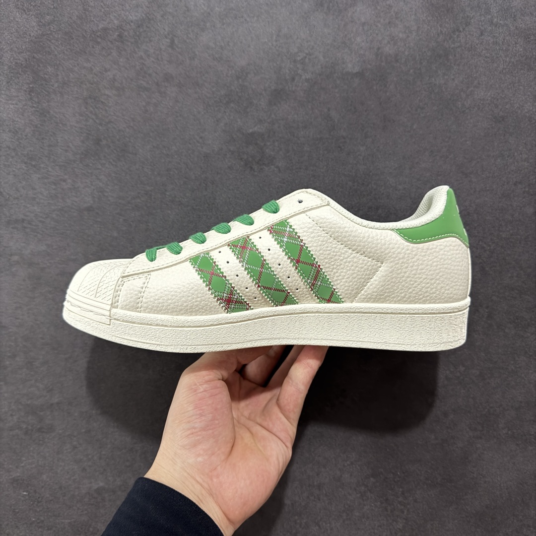  
【定制版】AD Originals Superstar x GUCCI 白绿
采用全新头层拼接皮革材