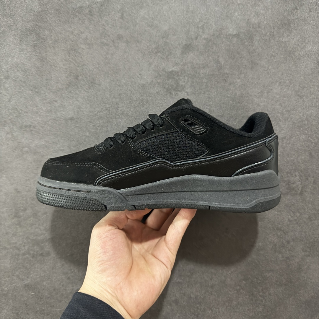 图片[2]-【公司级】Air Jordan 4 Retro Flight Court \”Black Cat\” 低帮 重置黑猫 AJ4 乔丹4代 aj4 乔4 低邦 黑色 乔丹篮球鞋系列 鞋款整体以黑色麂皮打造，鞋舌及后跟Jumpman Logo采用灰色刺绣点缀，后跟侧身Flighth字样也辅以灰色刺绣呈现，秉承轻量化的速度型篮球鞋设计思想完成设计，降低重量的同时提升舒适度，中底延续前作使用了分离式后掌可视化Air Soles气垫。鞋带孔和后跟鞋提以籃网为造型灵感，将篮球运动巧妙融入到鞋款的设计之中，使鞋身整体富有流动性、节奏感和优雅气质。 货号：HF3255-010 尺码：36 36.5 37.5 38 38.5 39 40 40.5 41 42 42.5 43 44 44.5 45-选品中心