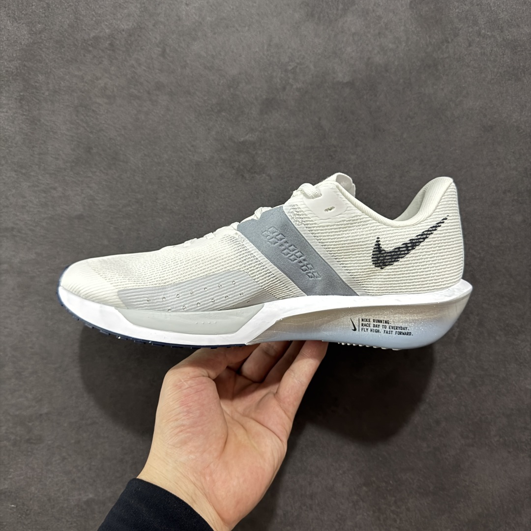 图片[2]-【公司级】Nk Zoom Rival Fly 4 耐克超弹轻盈跑步鞋 FV6040-102  #鞋款搭载 Flyknit 材料 打造出众弹性 易于穿脱。采用React技术 轻盈耐穿泡绵打造,铸就出众回弹的顺畅迈步体验。  尺码：39 40 40.5 41 42 42.5 43 44 44.5 45-选品中心