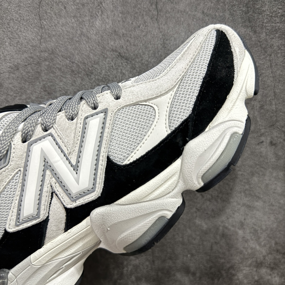 260 【纯原版】 New Balance NB9060 联名款 复古休闲运动慢跑鞋 黑白色 U9060JBB