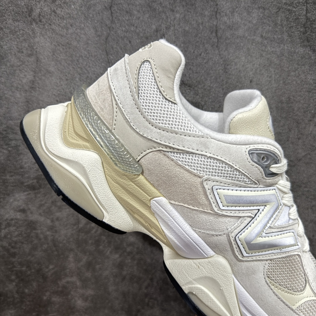 260 【纯原版】 New Balance NB9060 联名款 复古休闲运动慢跑鞋 黑白色 U9060WHT