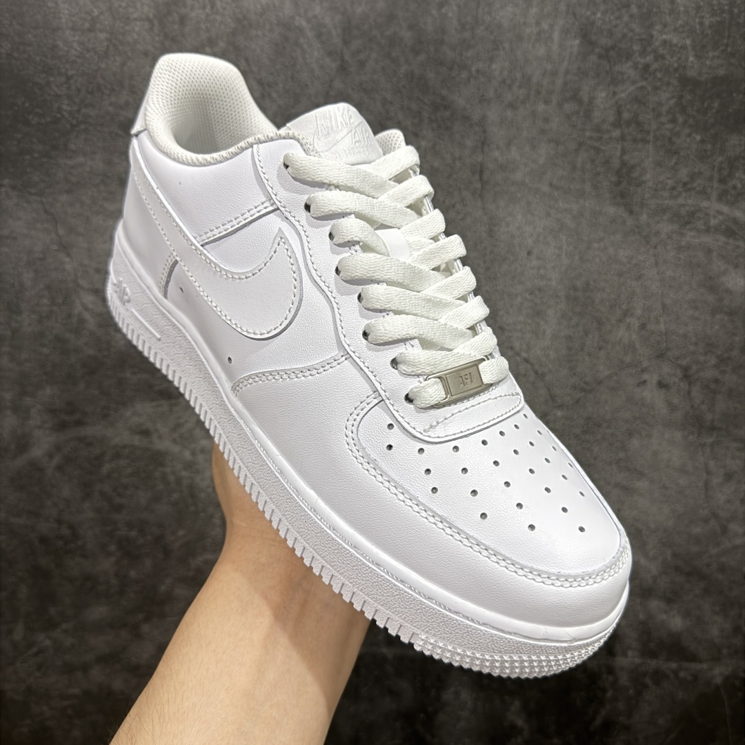 图片[3]-【奥莱订单】Air Force 1 Low \’07 空军一号纯白低帮经典板鞋 全鞋电脑针车 工整有序 原盒原配从里到外百分百还原 原厂楦头 原厂刺绣 后跟弧度修正 每一处都是细节满满 尺码：35.5 36 36.5 37.5 38 38.5 39 40 40.5 41 42 42.5 43 44 44.5 45 46 47.5-选品中心