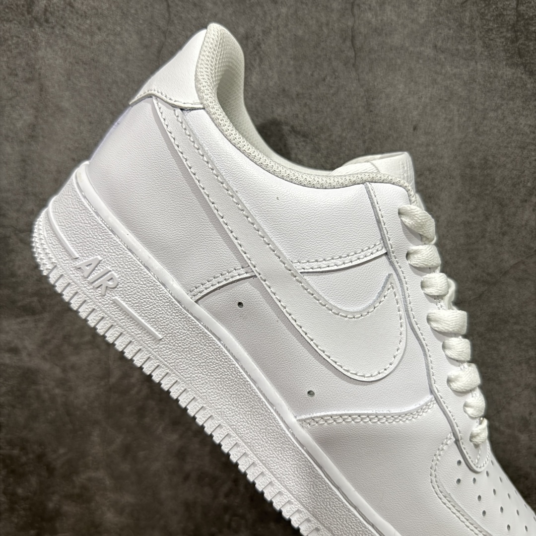 图片[7]-【奥莱订单】Air Force 1 Low \’07 空军一号纯白低帮经典板鞋 全鞋电脑针车 工整有序 原盒原配从里到外百分百还原 原厂楦头 原厂刺绣 后跟弧度修正 每一处都是细节满满 尺码：35.5 36 36.5 37.5 38 38.5 39 40 40.5 41 42 42.5 43 44 44.5 45 46 47.5-选品中心