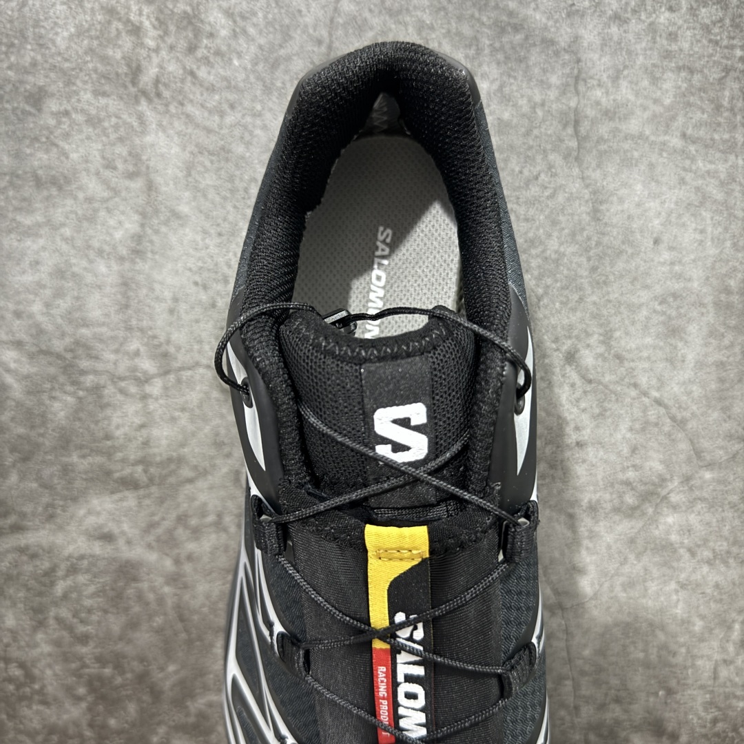 图片[8]-【PZ纯原】SALOMON XT-6 GTX 萨洛蒙潮流越野机能户外功能鞋 防水黑银 474506 全新版本出货 好货不怕晚 品质 细节 材料都是肉眼可以见！ 售前售后也是其它工厂无法匹敌！ 纯原外贸平台特供订单 耗时半年巨作 全套原纸板楦头开发 原厂特供网布配套加持 确保原汁原味 完美呈现版型 原档数据独家私模五层组合大底 原装Ortholite轻量化鞋垫 中底布带钢印编号 原厂TPU锁扣 进口港宝加持 后跟自然饱满 还原公司包裹性 鞋面以“锯齿”状的包裹系统呈现 在基色底之下加入了各种色点缀 将公司的最新技术和时尚前卫的造型融入耐用的长跑款式中 鞋面由 TPU 薄膜制成 并焊接在高耐磨网眼上 使其既时尚又坚固 由 ACS底盘支撑 可增强稳定性和支撑力 以及由橡胶凸耳 Contragrip外底覆盖的 EVA 缓冲中底 旨在应对崎岖的地形 鞋舌上的彩色Salomon 标签、Quicklace 系统以及鞋头、鞋舌和鞋跟上的附加品牌使细节更加完美 让穿着者可以轻松驾驭户外与通勤下的任何运动生活场景 无缝鞋身户外随意纵横 颜值与脚感兼备 出街通勤 绝对非常吸睛 你值得拥有 尺码：36 36.5 37.5 38 38.5 39 40 40.5 41 42 42.5 43 44 44.5 45-选品中心