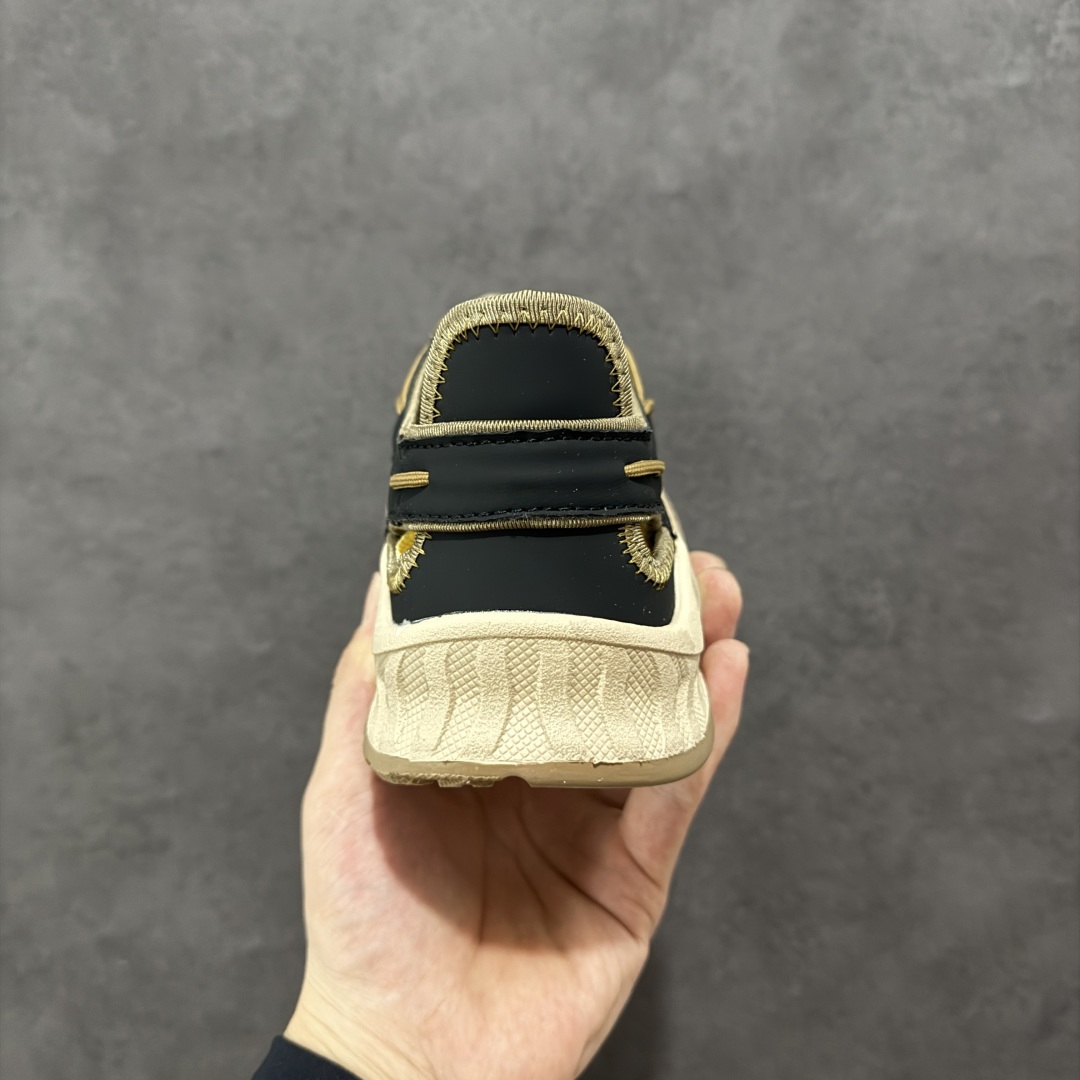 图片[4]-【公司级】2025夏季新款ECCO爱步运动凉鞋男士牛皮舒适沙滩凉鞋 越野系列 便捷松紧带卡扣设计，可自由调节松紧，方便穿脱 鞋面采用ECCO家族工艺牛皮 纹理自然，细腻柔软 橡胶大底，抓地力强，具有良好的耐磨性 感受自然的生命力 追寻户外的热烈与自由 踩出轻盈步调 尺码：39 40 41 42 43 44 （标准码）-选品中心