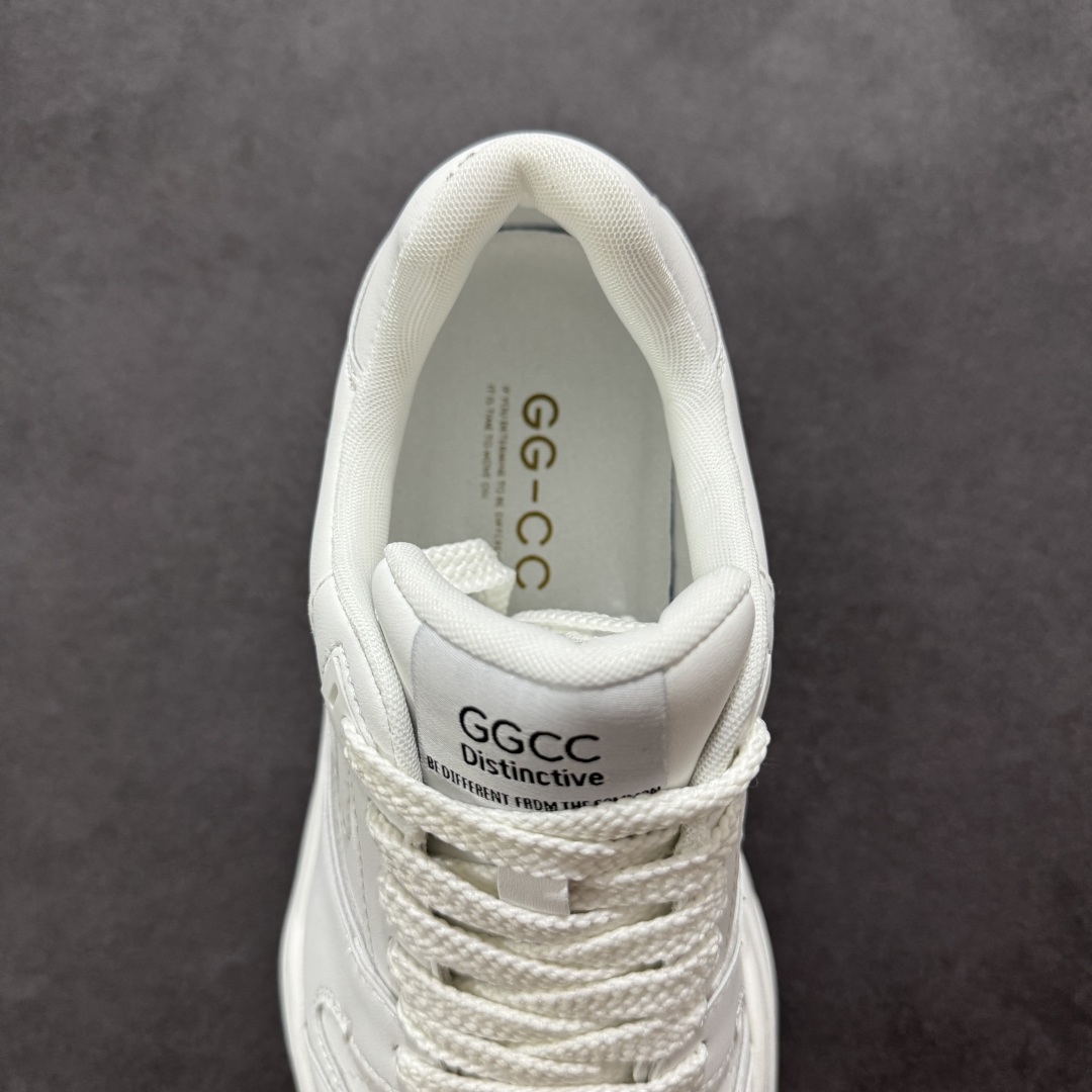 图片[7]-【公司级】2025赵露思同款 新晋潮流鞋靴品GGCC GG-CC 赛博做旧脏脏鞋【城市特工】 鞠婧祎上脚同款 厚底小白鞋 时髦look轻松定格 不费力展现率性氛围 原版正确大底 高档银盒 全套包装 赛博做旧工艺 耐看百搭 不拘一格 6.5cm增高厚底 大长腿既视感轻松拿捏 #越穿越喜欢系列 百搭不挑人 货号：G58U5338C 尺码：35 36 37 38 39 40-选品中心