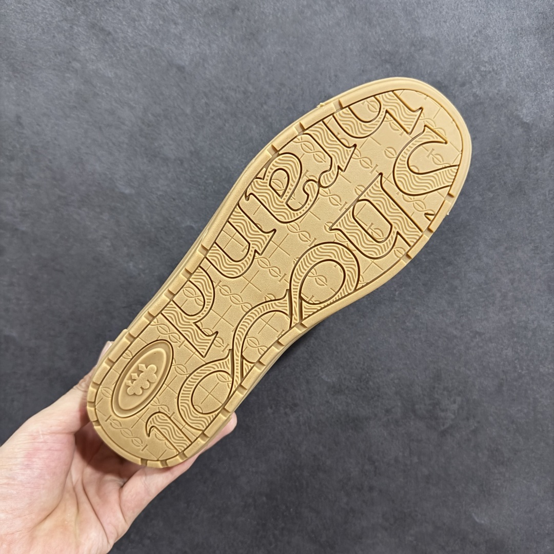 图片[9]-【公司级】SHOOT BRAND 自由一号 梅花鞋 重塑系列 复古德训鞋 轻便耐磨增高 将时尚复古风格之中赋予全新的工艺质 以80.90年代的的复古经典滑板鞋为蓝本 在复古的风格之中 加入品牌独有的鼓包创新工艺 标志性的鞋头梅花堆叠设计 在多次的调整修改之后 将时尚复古风格之中赋予全新的工艺质感兼具时尚潮流与复古基调“Freedom001”为叛逆自由行者而生NCC 尺码： 36 37 38 39 40 41 42 43 44-选品中心