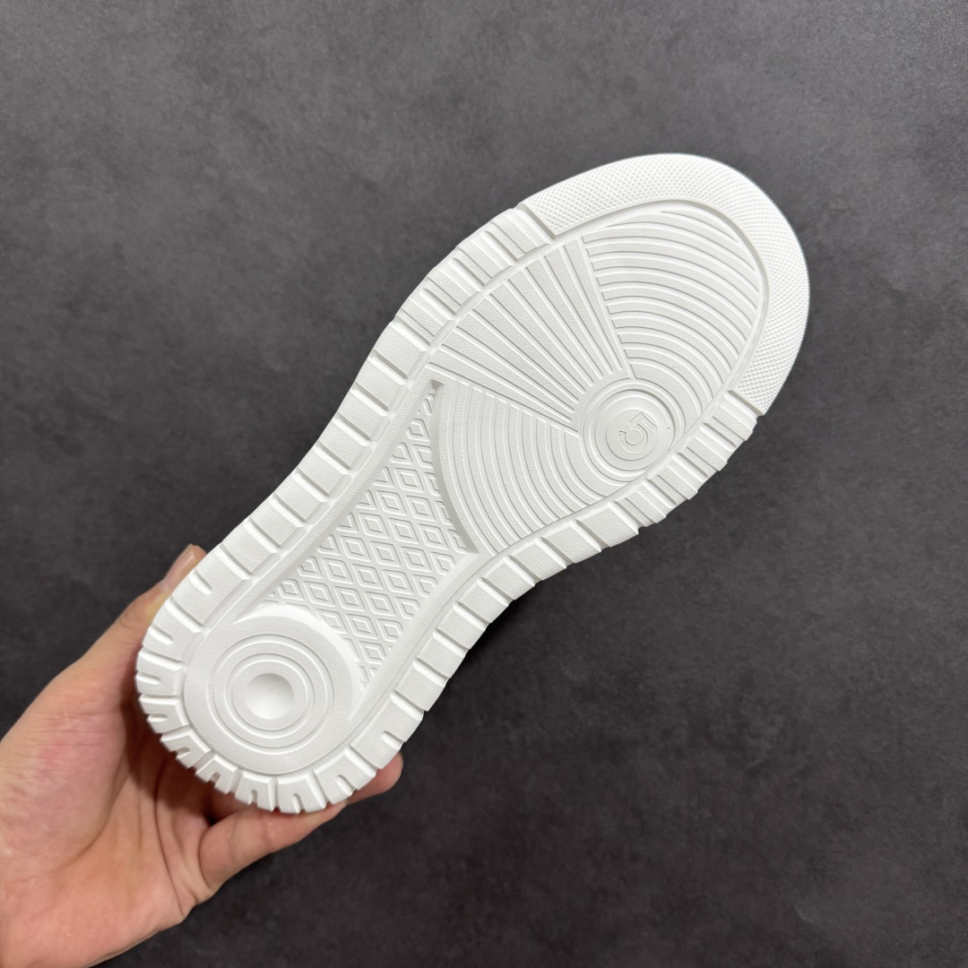 图片[9]-【公司级】2025赵露思同款 新晋潮流鞋靴品GGCC GG-CC 赛博做旧脏脏鞋【城市特工】 鞠婧祎上脚同款 厚底小白鞋 时髦look轻松定格 不费力展现率性氛围 原版正确大底 高档银盒 全套包装 赛博做旧工艺 耐看百搭 不拘一格 6.5cm增高厚底 大长腿既视感轻松拿捏 #越穿越喜欢系列 百搭不挑人 货号：G58U5338C 尺码：35 36 37 38 39 40-选品中心