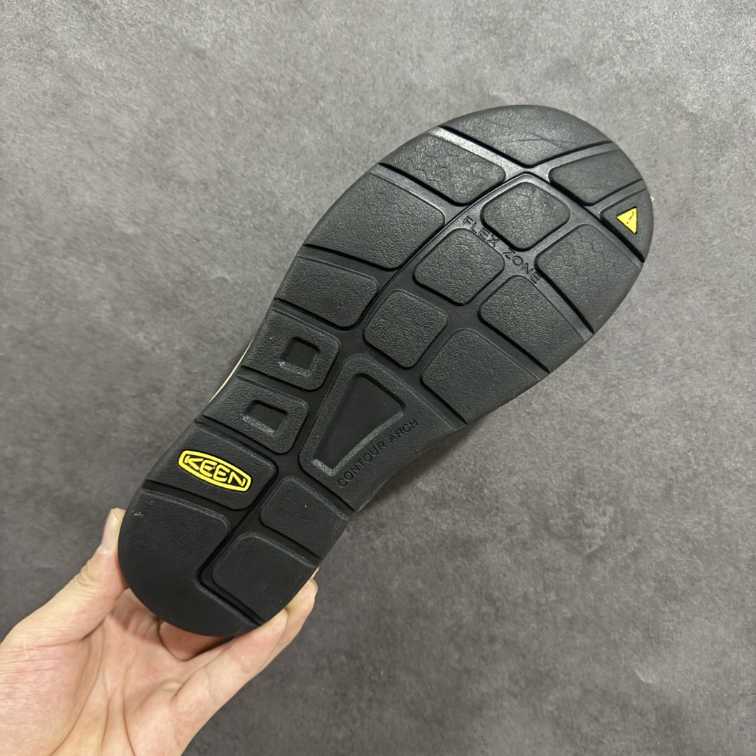 图片[9]-【公司级】人气户外休闲鞋品牌-科恩Keen Uneek Flat-M 平底编织弹力穿搭溯溪涉水休闲户外凉鞋 外贸订单出口品质 采用进口机台编制两根尼龙绳组成鞋面(快干衬里原料!!) 原装轻量级EVA中底缓震材质组合防滑橡胶外底部 夏季潮鞋,文青界的凉鞋至尊 都市机能户外品牌 KEEN 向来积极为其旗下大热鞋款 UNEEK 推出联名款，后跟为全封闭设计，快干衬里，HIGH-TRACTION橡胶外底，及轻量级EVA中底，达到轻量缓震的同时减轻重量。 尺码：36 37 38 40 41 42 43 44 45-选品中心