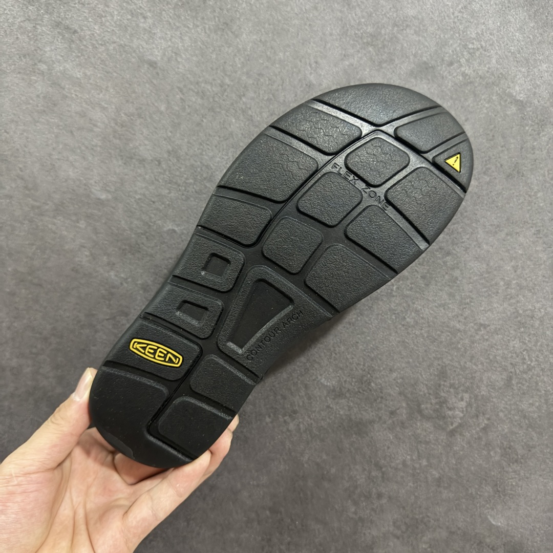 图片[9]-【公司级】人气户外休闲鞋品牌-科恩Keen Uneek Flat-M 平底编织弹力穿搭溯溪涉水休闲户外凉鞋 外贸订单出口品质 采用进口机台编制两根尼龙绳组成鞋面(快干衬里原料!!) 原装轻量级EVA中底缓震材质组合防滑橡胶外底部 夏季潮鞋,文青界的凉鞋至尊 都市机能户外品牌 KEEN 向来积极为其旗下大热鞋款 UNEEK 推出联名款，后跟为全封闭设计，快干衬里，HIGH-TRACTION橡胶外底，及轻量级EVA中底，达到轻量缓震的同时减轻重量。 尺码：36 37 38 40 41 42 43 44 45-选品中心