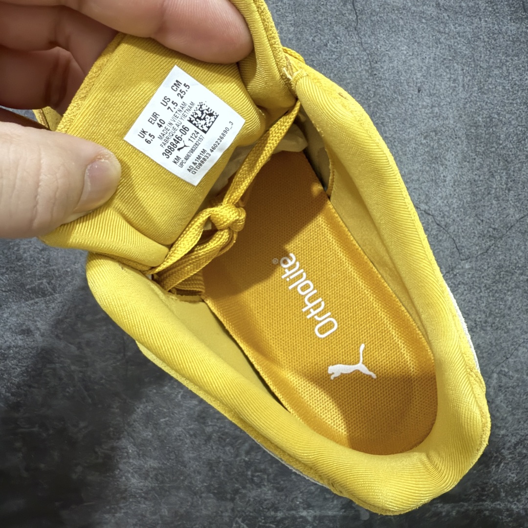 图片[8]-【CS纯原版】Puma Speedcat OG Sparco 彪马罗马阿莫尔系列 复古运动休闲赛车跑鞋 粉白 市场第一梯队品质 版型 细节 烫金走线 完全碾压市场任意版本 欢迎对比🆚 工厂耗时3个月开发 原装档案原数据纸版楦型 采用固色翻毛皮鞋面材质(正确二次成型\’猛帮\’成型工艺🆚区别市面版本!!) 外置原数据开发轻量耐磨橡胶大底💪🏻 全球知名运动品牌PUMA宝马赛车系列 融合了宝马车队的标志性配色 以趣味十足又前卫复古的设计引领潮流 将赛道精神融入街头时尚 开启前卫竞速之旅 主打前卫复古风 Roma鞋款的鞋侧以复古的流线造型 缀以宝马经典Logo 巧妙吸睛 而Speedcat鞋款以亮眼三色条纹元素缀以舒适鞋面 赋予了独特的个性美学 演绎赛车的无尽能量 货号：398846-06 尺码：35-45-选品中心