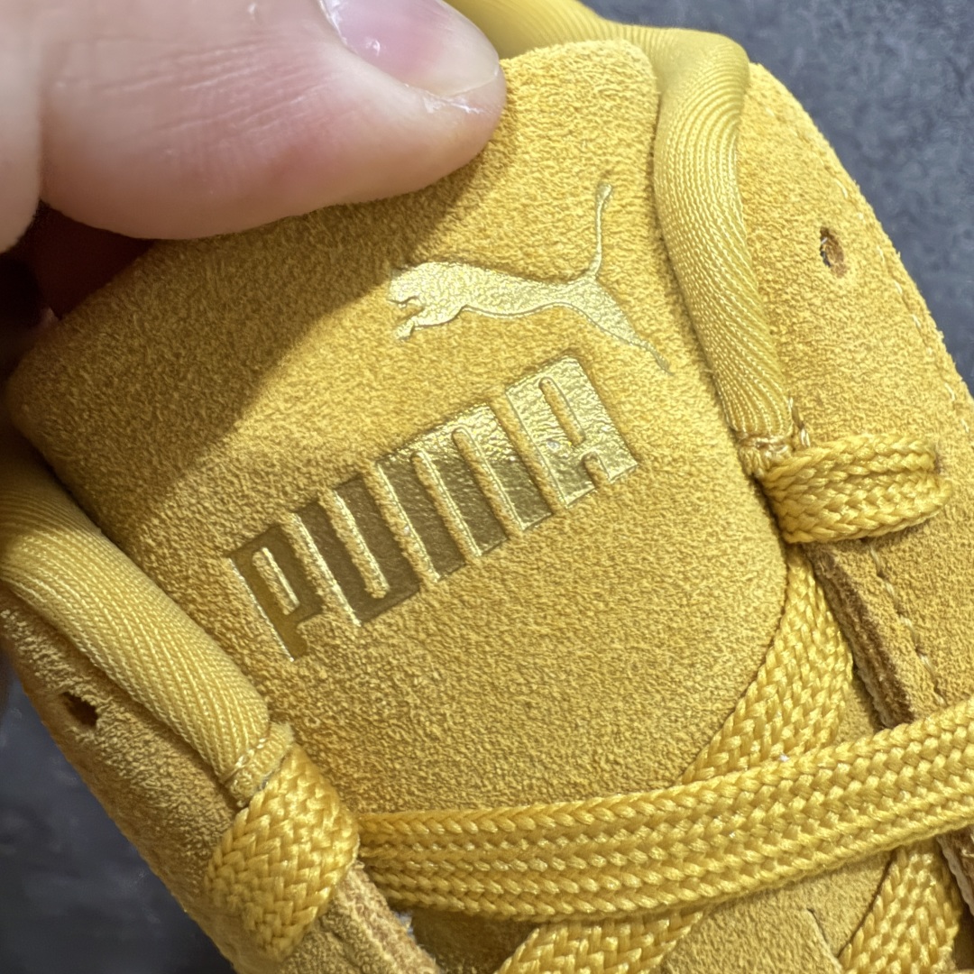 图片[7]-【CS纯原版】Puma Speedcat OG Sparco 彪马罗马阿莫尔系列 复古运动休闲赛车跑鞋 粉白 市场第一梯队品质 版型 细节 烫金走线 完全碾压市场任意版本 欢迎对比🆚 工厂耗时3个月开发 原装档案原数据纸版楦型 采用固色翻毛皮鞋面材质(正确二次成型\’猛帮\’成型工艺🆚区别市面版本!!) 外置原数据开发轻量耐磨橡胶大底💪🏻 全球知名运动品牌PUMA宝马赛车系列 融合了宝马车队的标志性配色 以趣味十足又前卫复古的设计引领潮流 将赛道精神融入街头时尚 开启前卫竞速之旅 主打前卫复古风 Roma鞋款的鞋侧以复古的流线造型 缀以宝马经典Logo 巧妙吸睛 而Speedcat鞋款以亮眼三色条纹元素缀以舒适鞋面 赋予了独特的个性美学 演绎赛车的无尽能量 货号：398846-06 尺码：35-45-选品中心