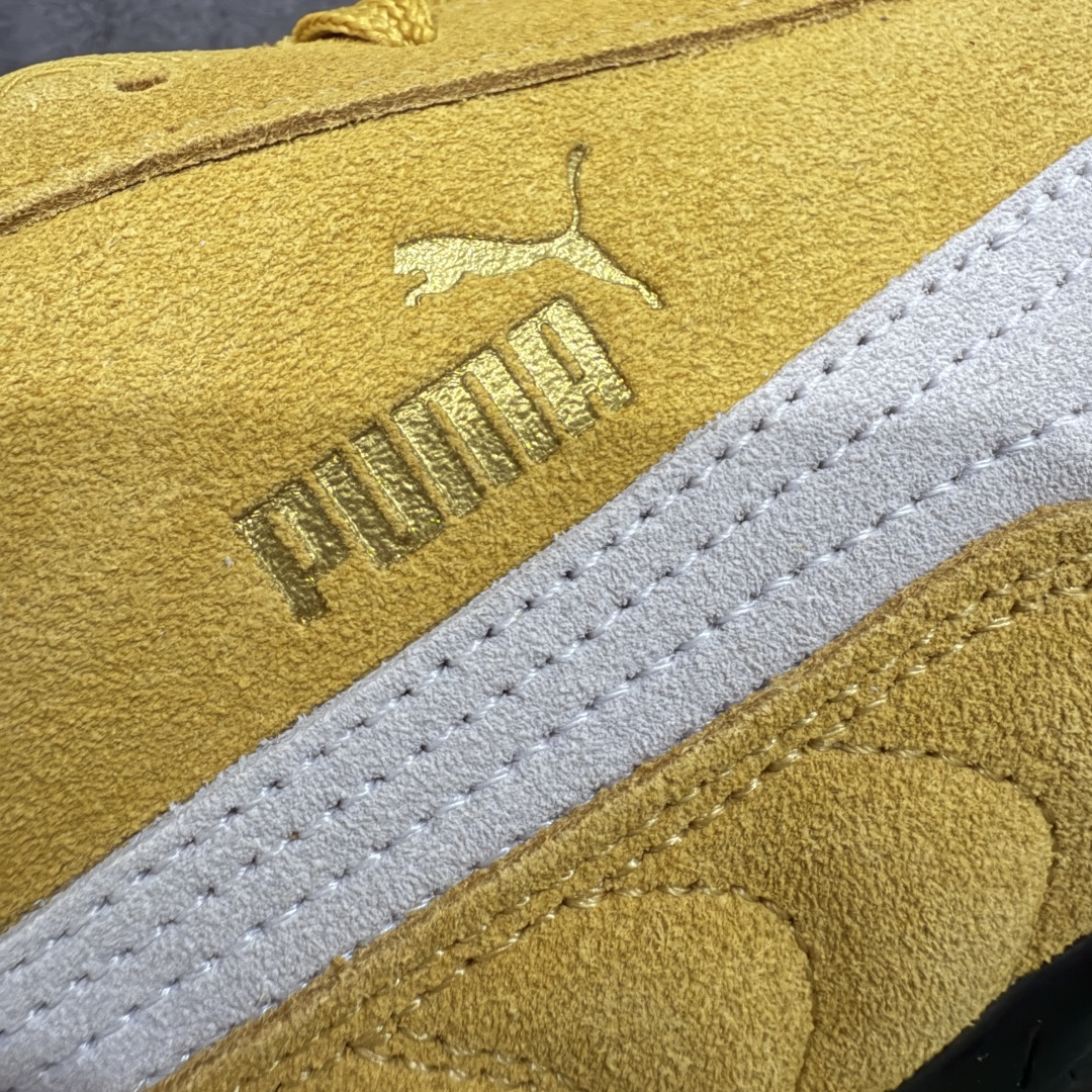 图片[3]-【CS纯原版】Puma Speedcat OG Sparco 彪马罗马阿莫尔系列 复古运动休闲赛车跑鞋 粉白 市场第一梯队品质 版型 细节 烫金走线 完全碾压市场任意版本 欢迎对比🆚 工厂耗时3个月开发 原装档案原数据纸版楦型 采用固色翻毛皮鞋面材质(正确二次成型\’猛帮\’成型工艺🆚区别市面版本!!) 外置原数据开发轻量耐磨橡胶大底💪🏻 全球知名运动品牌PUMA宝马赛车系列 融合了宝马车队的标志性配色 以趣味十足又前卫复古的设计引领潮流 将赛道精神融入街头时尚 开启前卫竞速之旅 主打前卫复古风 Roma鞋款的鞋侧以复古的流线造型 缀以宝马经典Logo 巧妙吸睛 而Speedcat鞋款以亮眼三色条纹元素缀以舒适鞋面 赋予了独特的个性美学 演绎赛车的无尽能量 货号：398846-06 尺码：35-45-选品中心