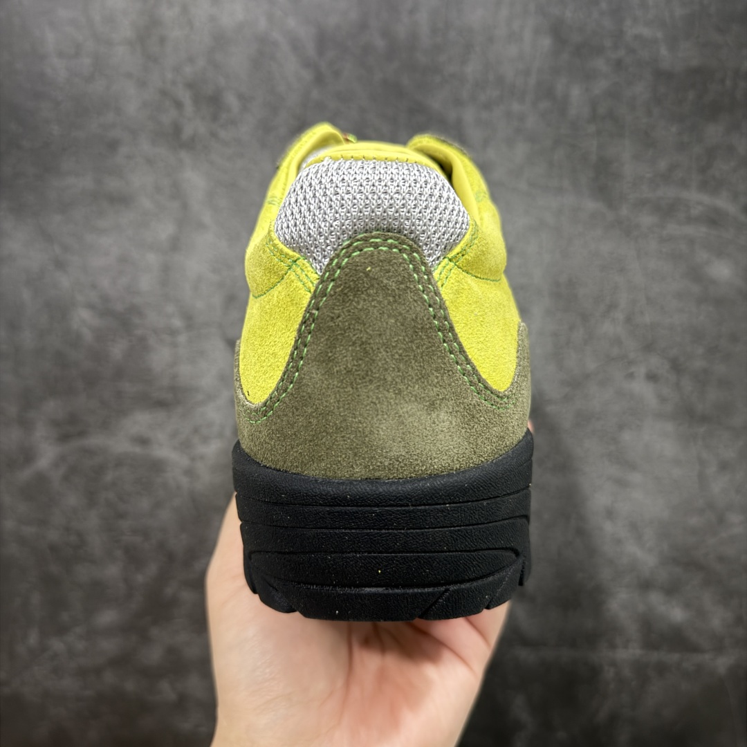 图片[4]-【莞产渠道】TEARS.RIP联名Tres Bien小众德训鞋男士户外休闲鞋露营旅行徒步鞋 来自瑞典的复合式选品店 TRÈS BIEN 今番正式推出名为「TRÈS BIEN EVERYWEAR」的系列，旨在提供消费者一个适合任何场合的衣柜，其中即包括携手义大利制鞋厂牌 Diemme 合作的全新联名鞋履。 该款以 Diemme Modiva Suede Hiker 为基础，专注于时尚外观、耐用实穿性进行改造，采用绒面革鞋面搭配全皮衬里，而活泼的对比元素、撞色效果更为设计亮点，包括突出的鞋舌网眼布料、粉色橡胶鞋头、后跟加固配置等，最后搭载 Vibram® 外底完善优秀抓地力 尺码：39-45-选品中心