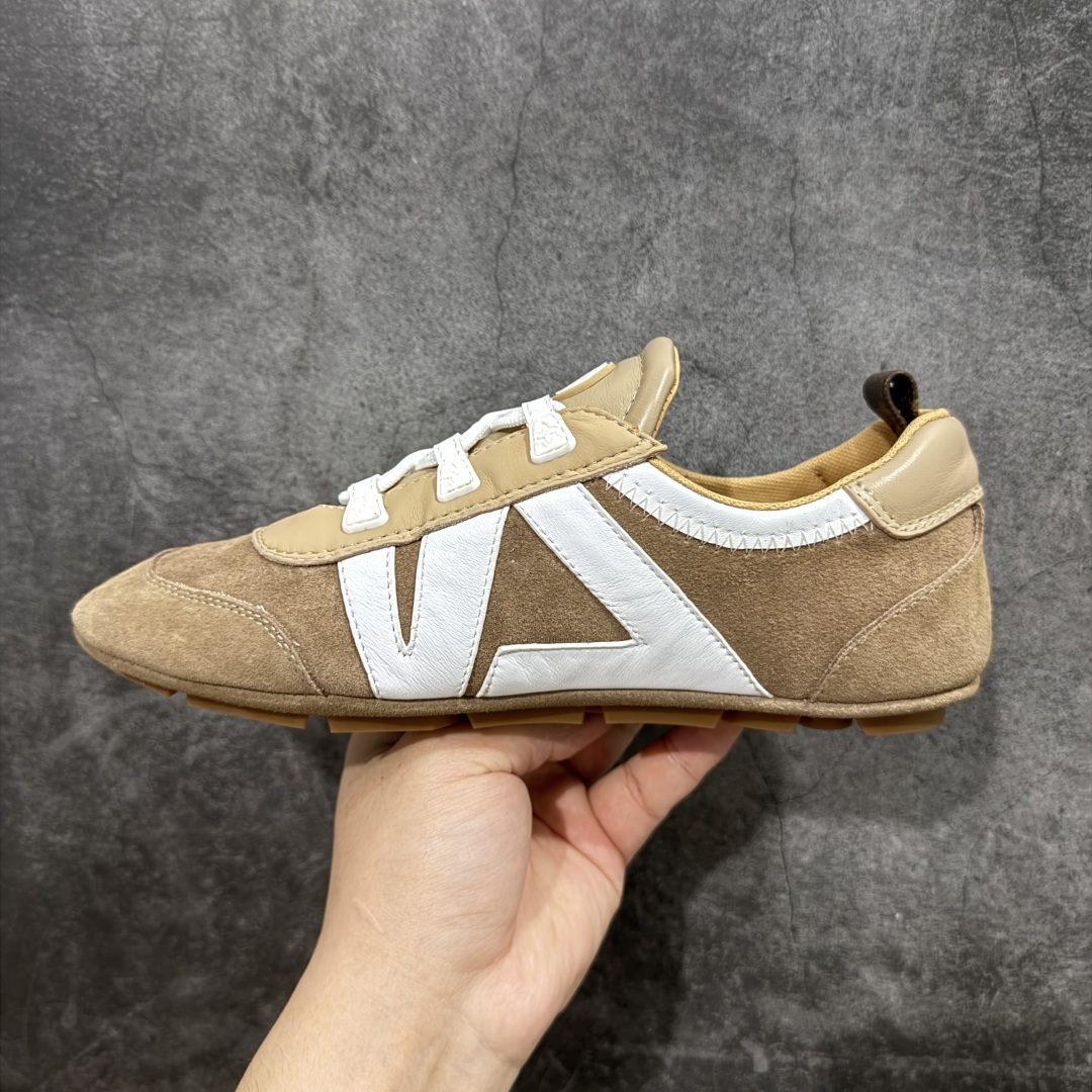 【广东纯原版本】LOUIS VUITTON lv Sneakerina 2025早春发布新款德训鞋芭蕾舞鞋