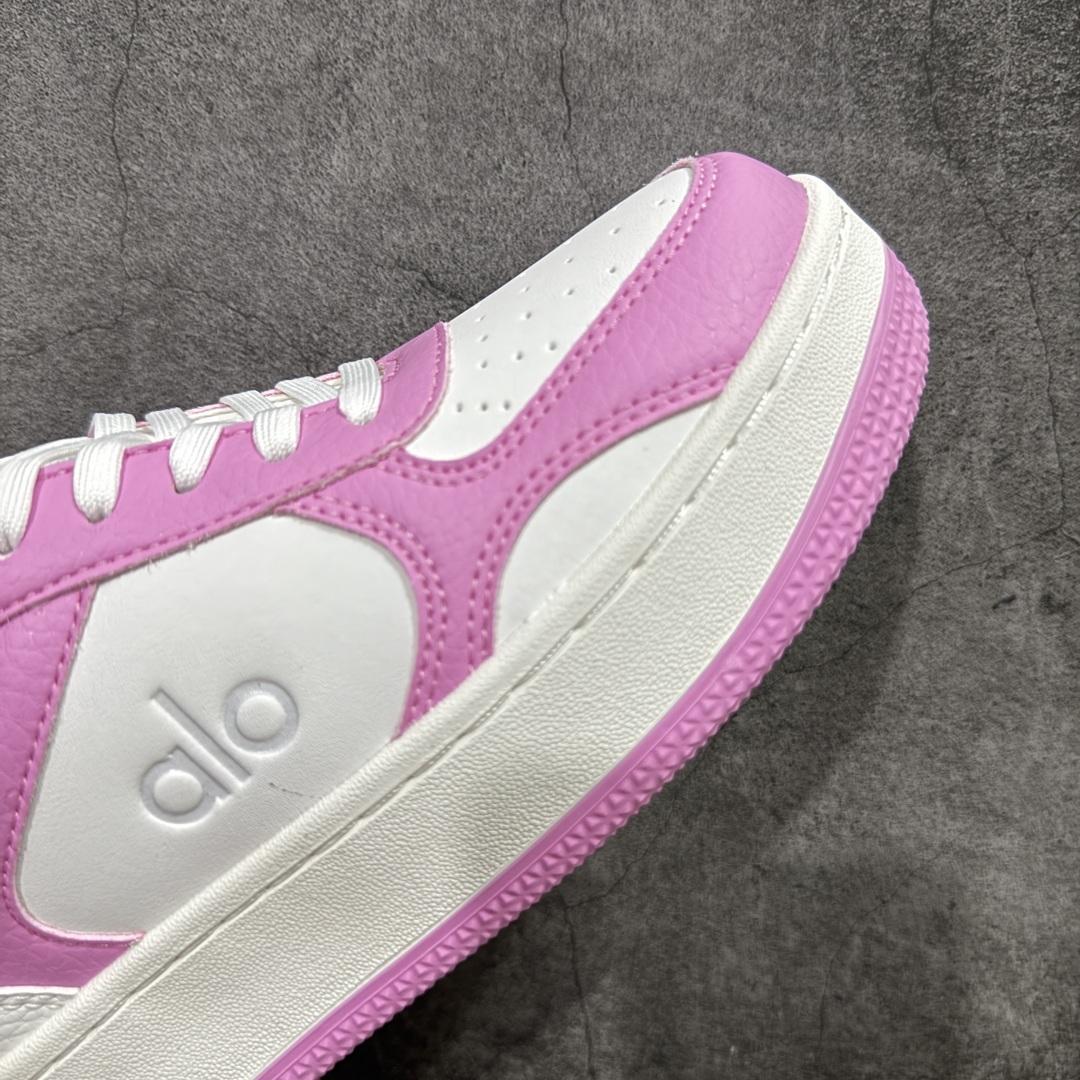 图片[6]-【Top纯原】Alo Yoga Recovery Mode 舒适简约 防滑耐磨 低帮 板鞋 男女同款 白色 25s 春夏新款 小白鞋厚底舒适休闲款 alo比耐克更懂女生！上脚超级百搭！而且超级舒适！是厚底款但是上脚一点都不沉重！ 非常轻便！套上袜套搭配更好看！而且还是明星同款推荐～上脚增高显腿细！ 超级适合我们小个子女生～鞋子整体也是经典的拼色撞色设计搭配鞋面细腻的真皮纹路肌理感！！ 材质：牛皮内里羊里 大底：纯天然橡胶大底 尺码：35-40-选品中心