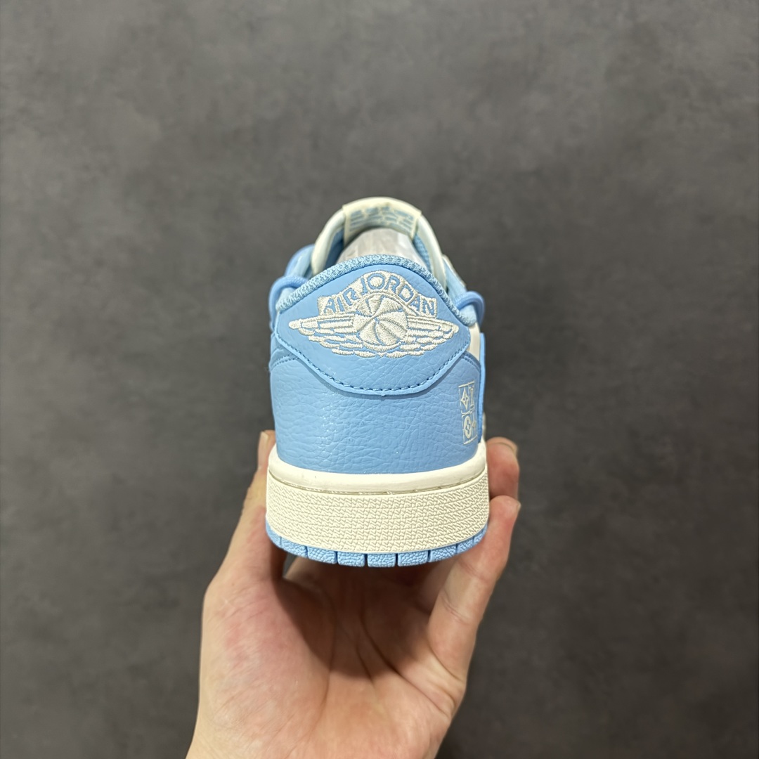 【定制版】Travis Scott x Fragment Design x Air Jordan 1 Low OG SP AJ1 LV联名 天蓝抽绳 低帮文化休闲板鞋 DM6868-107
