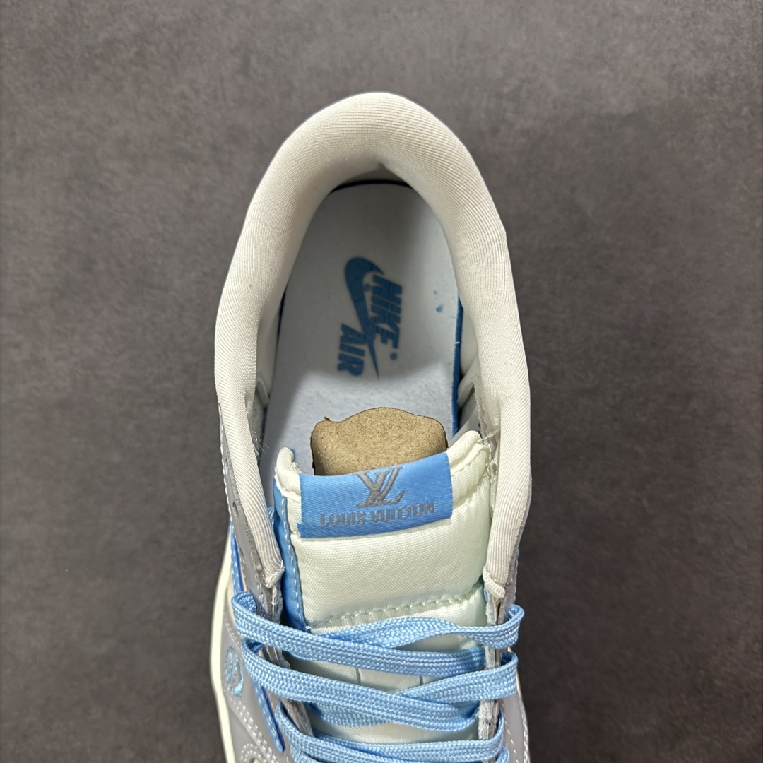 【定制版】Travis Scott x Fragment Design x Air Jordan 1 Low OG SP AJ1 LV联名 灰蓝勾 低帮文化休闲板鞋 XS2024-059