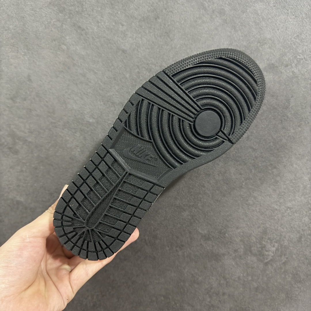 【定制版】Travis Scott x Fragment Design x Air Jordan 1 Low OG SP AJ1 暴力熊联名 黑白小红勾 低帮文化休闲板鞋 XZ5749-004