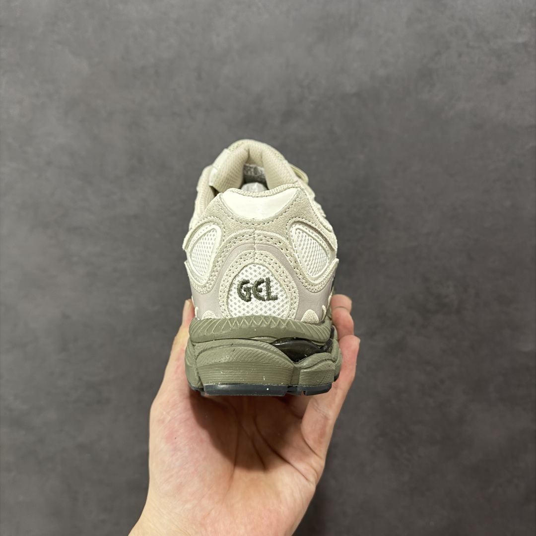 图片[4]-【公司级】Asics Gel-NYC复古单品 亚瑟士ASICSTIGER秋季新款休闲鞋 厚底街头运动休闲鞋 ASICS亚瑟士推出全新GEL-NYC，彰显纽约都市活力 这次的新系列融入了多个版本GEL的经典设计风格，广受好评。其设计灵感来源于GEL-NIMBUS 3,GEL-MC PLUS V 和 GEL-CUMULUS 16 这些往日经典鞋款。GEL-NYC使用GEL-CUMULUS 16鞋款的鞋楦设计,展现了独特的现代化美学。鞋底采用了轻质发泡材料,并在后跟和前掌处采用了ASICS亚瑟士核心科技——GEL缓震胶,赋予鞋款强大的缓冲性能,提供了更柔软舒适的穿着体验。而在原有设计的启发之上,此次鞋款采用更贴合当今潮流趋势的材料和创新技术,展现出纽约充满活力的都市精神。 尺码：36-45-选品中心