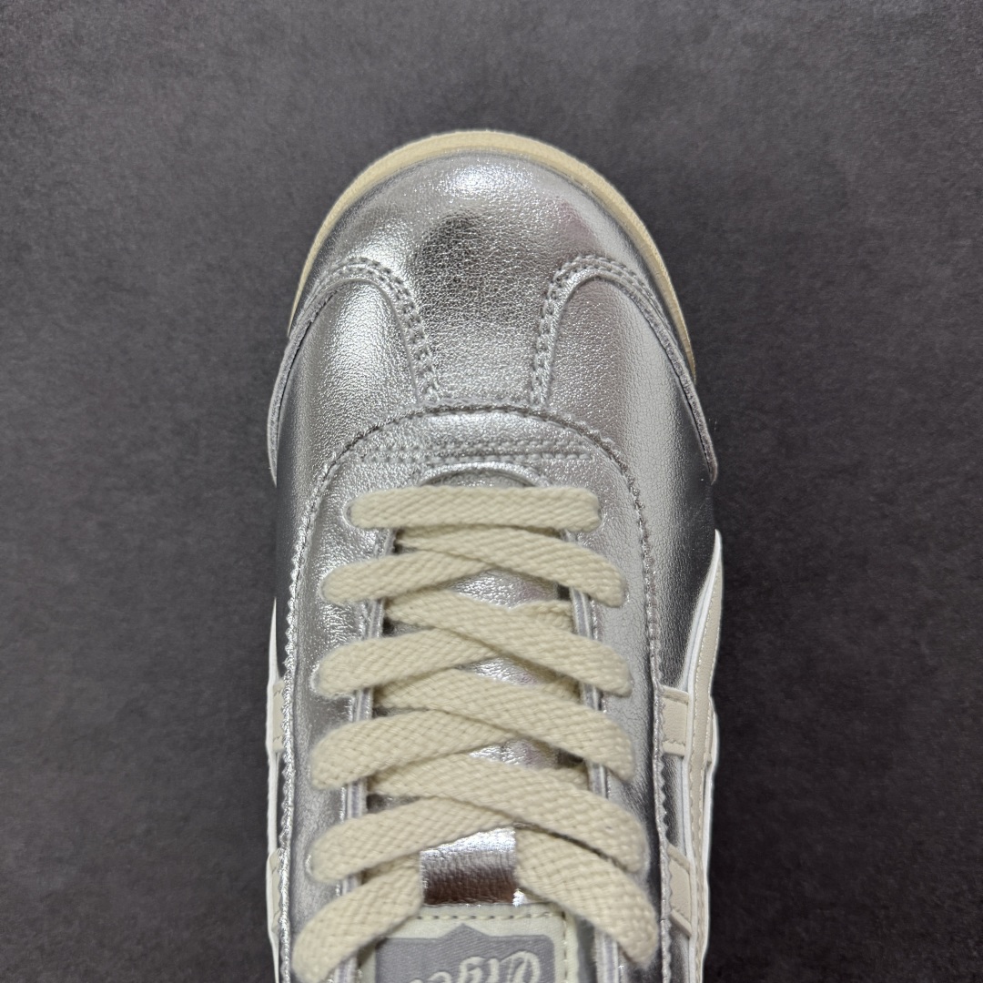 图片[7]-【纯原神版】Asics Onitsuka Tiger MEXICO 66 亚瑟士鬼冢虎复古经典板鞋 产品从款式颜色造型上体现出追求舒适和细节的完美 鞋类更是推崇手工制作的严谨与完美 融舒适性与可穿性的设计风格 注重细节的完美和别致魅力 既保持稳重 又不失轻松的时尚感 尺码：36 37 37.5 38 39 39.5 40 40.5 41.5 42 42.5 43.5 44 45-选品中心