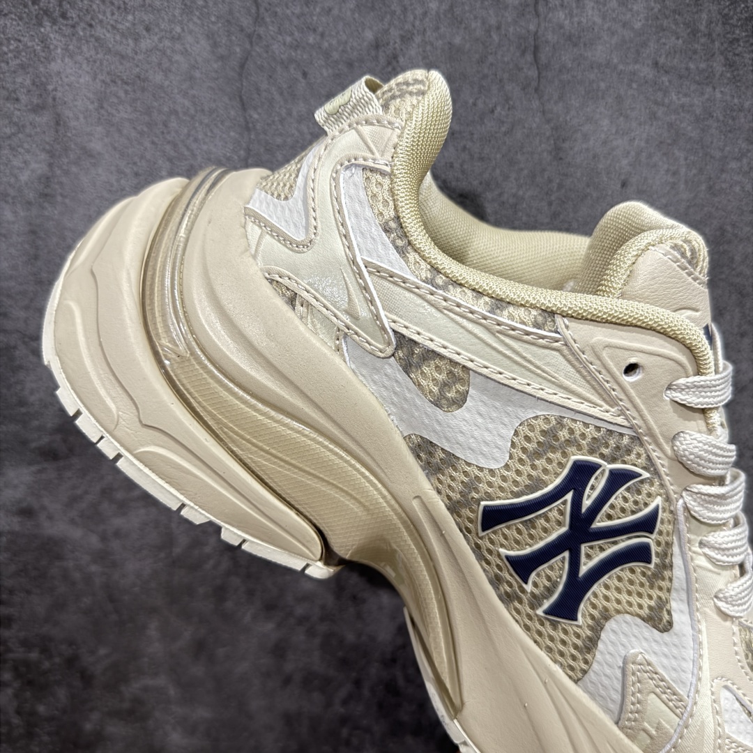 图片[7]-【纯原版】韩国洋基队NY大标潮流老爹鞋 MLB小白鞋复古轻便增高运动鞋新款绑带时尚潮流百搭 原材料打造 原楦原档案数据开发版型 完美鞋头弧度/后套收口效果🆚市面文案版本‼️ 原厂立体填充鞋舌海绵 中底注胶孔原数据开发模具大底 原厂转印标 保证不掉字 内增高6cm 原厂1：1模具开发 原厂进口纳米材质 原厂 全套手提袋 原盒雷射防伪标包装 天猫订单品质 官网尺码35 36 36.5 37.5 38 38.5 39 40 40.5 41 42 42.5 43 44 45-选品中心