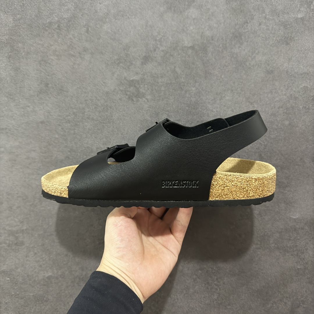 图片[2]-【广东纯原版本】博肯 Birkenstock 二字拖凉鞋系列 广东原产#德国百年知名鞋履品牌·博肯Birkenstock 勃肯#采用质地柔软牛皮面料材质#中底搭载缓震软木橡胶 其特有的鞋床设计，贴合脚面穿着舒适 Birkenstock Milano中性软木鞋底经典款式，非常好搭，鞋底结实耐磨，适合夏天。 尺码：35-45(偏大一码)-选品中心