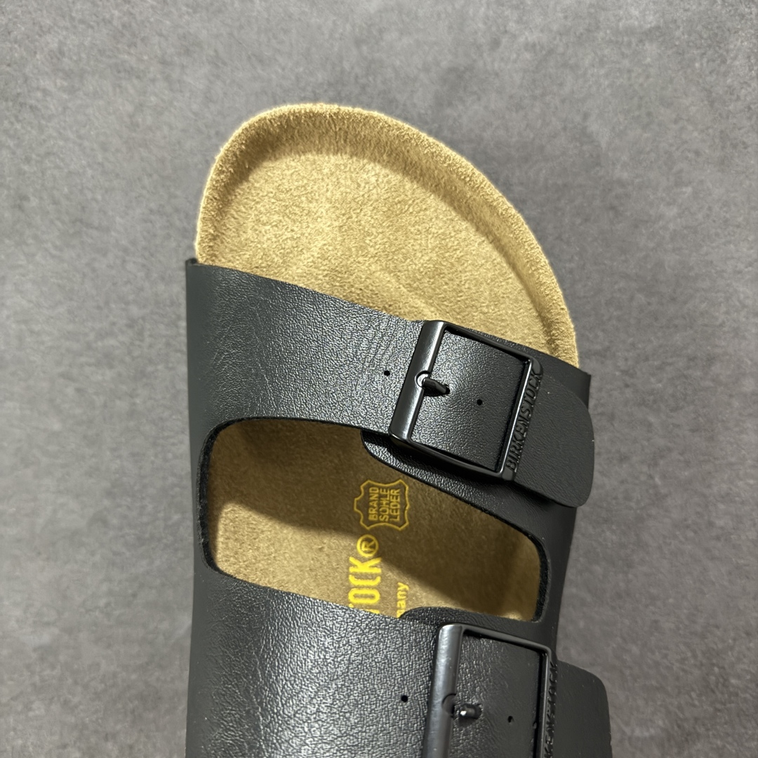 图片[8]-【广东纯原版本】博肯 Birkenstock 二字拖凉鞋系列 广东原产#德国百年知名鞋履品牌·博肯Birkenstock 勃肯#采用质地柔软牛皮面料材质#中底搭载缓震软木橡胶 其特有的鞋床设计，贴合脚面穿着舒适 Birkenstock Milano中性软木鞋底经典款式，非常好搭，鞋底结实耐磨，适合夏天。 尺码：35-45(偏大一码)-选品中心
