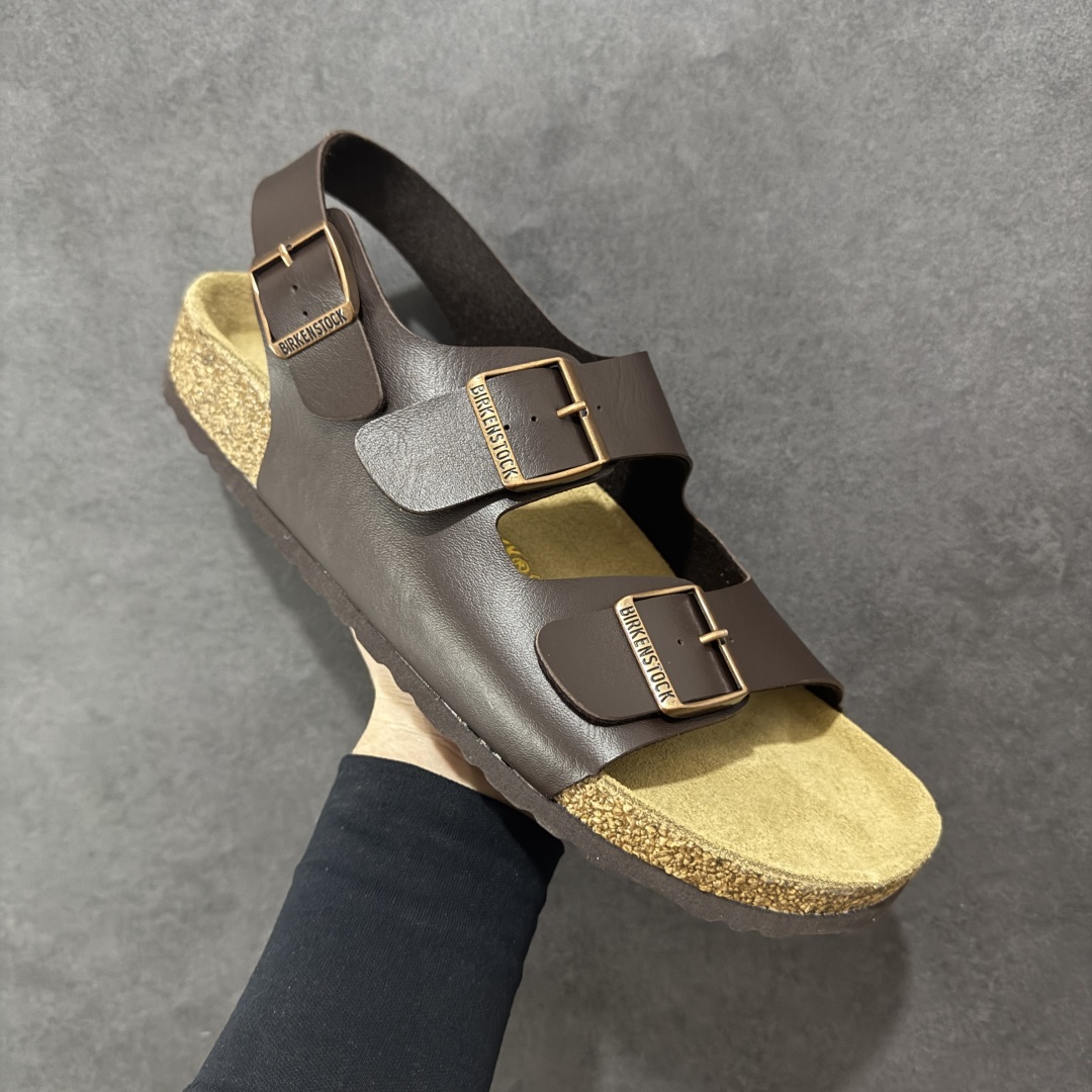 图片[3]-【广东纯原版本】博肯 Birkenstock 二字拖凉鞋系列 广东原产#德国百年知名鞋履品牌·博肯Birkenstock 勃肯#采用质地柔软牛皮面料材质#中底搭载缓震软木橡胶 其特有的鞋床设计，贴合脚面穿着舒适 Birkenstock Milano中性软木鞋底经典款式，非常好搭，鞋底结实耐磨，适合夏天。 尺码：35-45(偏大一码)-选品中心