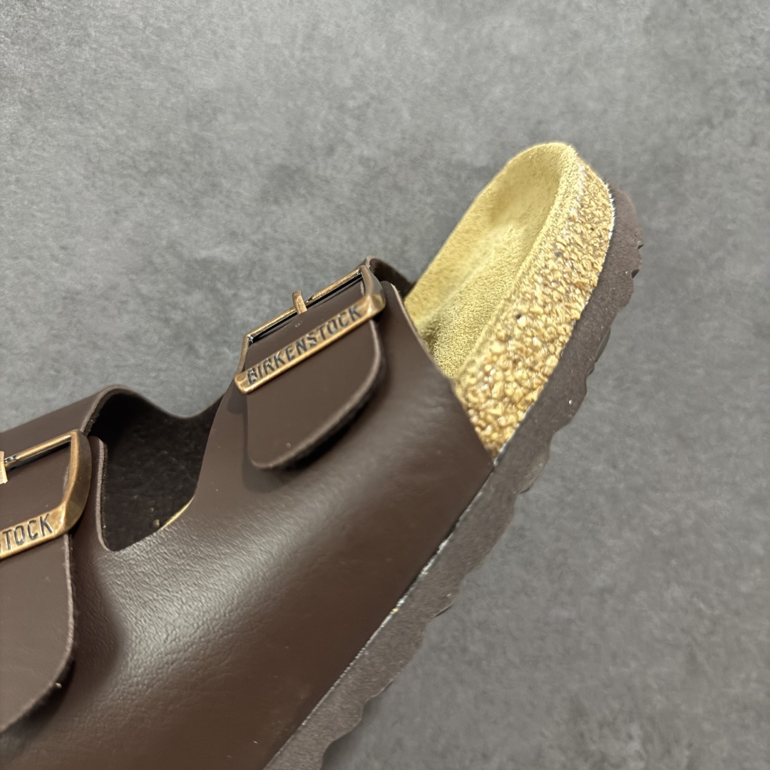 图片[5]-【广东纯原版本】博肯 Birkenstock 二字拖凉鞋系列 广东原产#德国百年知名鞋履品牌·博肯Birkenstock 勃肯#采用质地柔软牛皮面料材质#中底搭载缓震软木橡胶 其特有的鞋床设计，贴合脚面穿着舒适 Birkenstock Milano中性软木鞋底经典款式，非常好搭，鞋底结实耐磨，适合夏天。 尺码：35-45(偏大一码)-选品中心