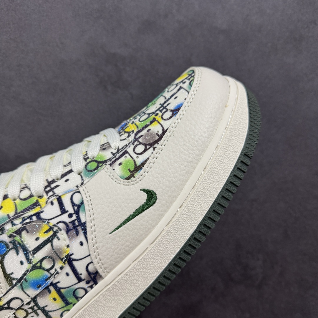【定制版】海外限量发售！NIke Air Force 1 '07 Low “迪奥联名——米绿插花”空军一号 低帮 DF0188-065