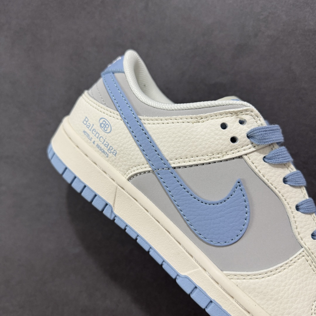 【定制版】Nike SB Dunk Low Balenciaga联名 米浅蓝勾 周年高端定制 低帮休闲板鞋 ZH2598-273