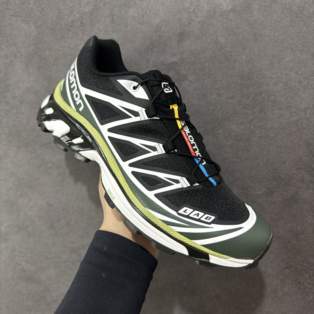图片[3]-【GQ纯原福利】Salomon 萨洛蒙 XT-6 复古机能户外跑鞋 大厂纯原福利 全码福利清货 品质细节到位 售前售后保障到底💪🏻 这双XT-6 鞋面以锯齿状的包裹系统呈现 在黑色基底之下加入了各种色点缀 内嵌式的袜套设计与 Quicklace 系带系统一道 实现了立体包裹与精准贴合 结合 Contagrip 大底科技 让穿着者可以轻松驾驭户外与通勤下的任何运动生活场景 无缝鞋身户外随意纵横 颜值与脚感兼备 出街通勤 绝对非常吸睛 你值得拥有 尺码：36 36.5 37.5 38 38.5 39 40 40.5 41 42 42.5 43 44 44.5 45-选品中心