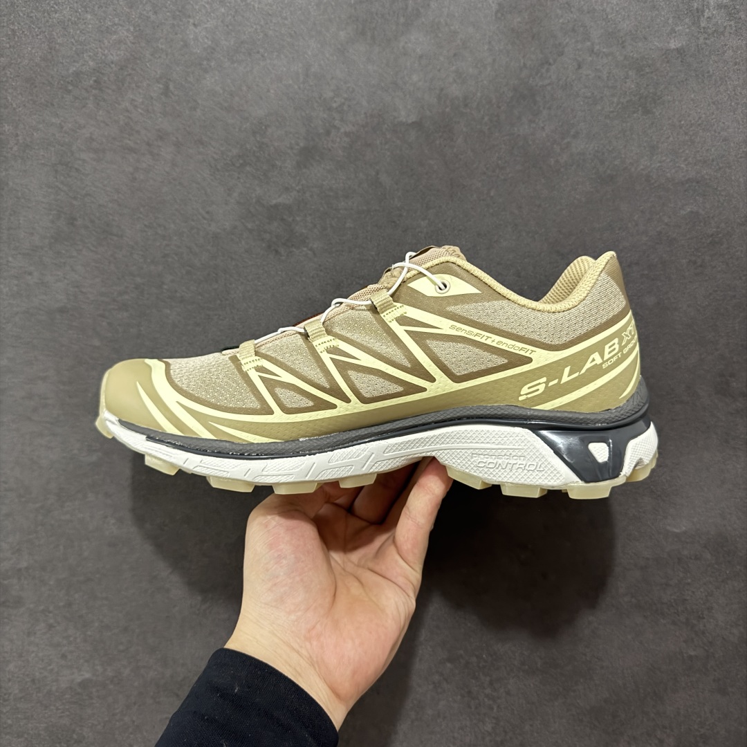 图片[2]-【GQ纯原福利】Salomon 萨洛蒙 XT-6 复古机能户外跑鞋 大厂纯原福利 全码福利清货 品质细节到位 售前售后保障到底💪🏻 这双XT-6 鞋面以锯齿状的包裹系统呈现 在黑色基底之下加入了各种色点缀 内嵌式的袜套设计与 Quicklace 系带系统一道 实现了立体包裹与精准贴合 结合 Contagrip 大底科技 让穿着者可以轻松驾驭户外与通勤下的任何运动生活场景 无缝鞋身户外随意纵横 颜值与脚感兼备 出街通勤 绝对非常吸睛 你值得拥有 尺码：36 36.5 37.5 38 38.5 39 40 40.5 41 42 42.5 43 44 44.5 45-选品中心