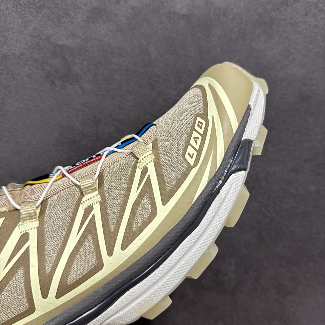 图片[5]-【GQ纯原福利】Salomon 萨洛蒙 XT-6 复古机能户外跑鞋 大厂纯原福利 全码福利清货 品质细节到位 售前售后保障到底💪🏻 这双XT-6 鞋面以锯齿状的包裹系统呈现 在黑色基底之下加入了各种色点缀 内嵌式的袜套设计与 Quicklace 系带系统一道 实现了立体包裹与精准贴合 结合 Contagrip 大底科技 让穿着者可以轻松驾驭户外与通勤下的任何运动生活场景 无缝鞋身户外随意纵横 颜值与脚感兼备 出街通勤 绝对非常吸睛 你值得拥有 尺码：36 36.5 37.5 38 38.5 39 40 40.5 41 42 42.5 43 44 44.5 45-选品中心