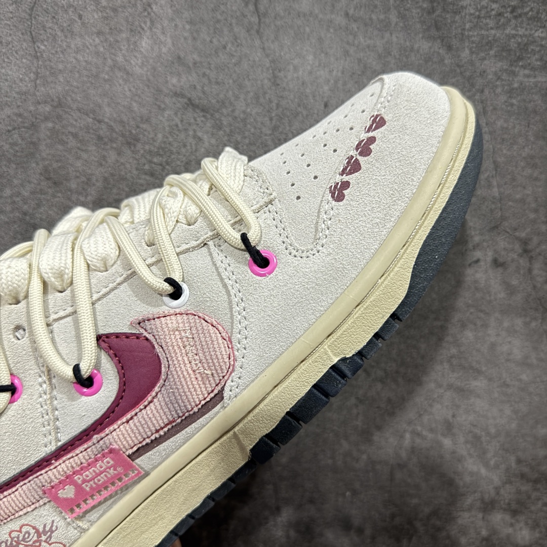  
【FS礼盒版】Nike Dunk Low 熊猫恶作剧-恋语
独家正确版本 原鞋开发 品质、细节 完美
