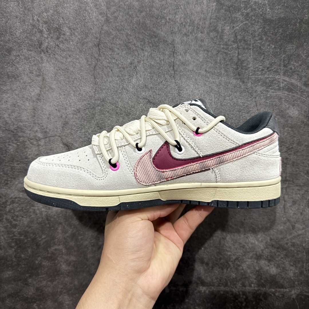 
【FS礼盒版】Nike Dunk Low 熊猫恶作剧-恋语
独家正确版本 原鞋开发 品质、细节 完美