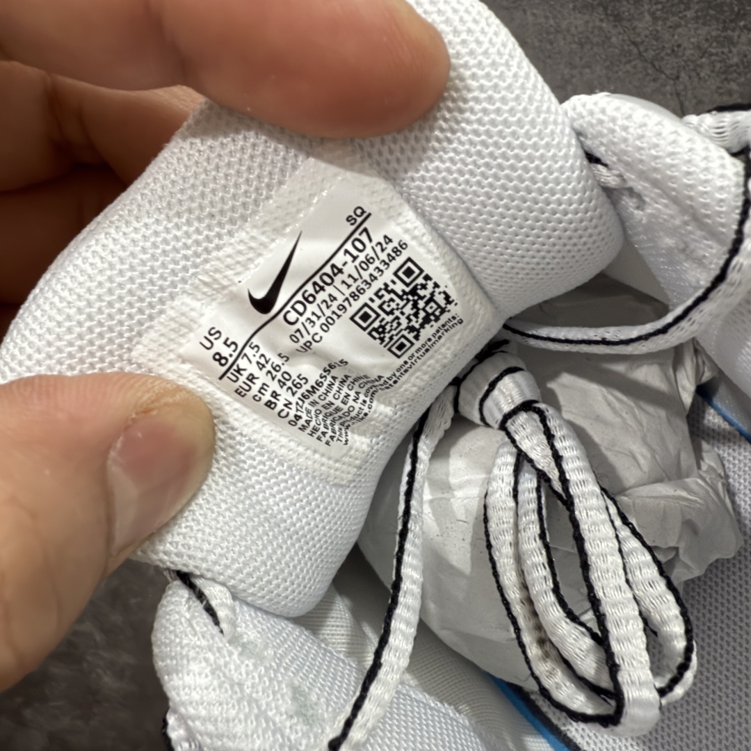 图片[7]-【原厂版】 NK P-6000 系列低帮复古老爹风休闲运动舒适慢跑鞋 CD6404-107 购入原鞋原装纸板楦头开发 独家私模四层组合大底 市场唯一正确版本 充分还原原鞋的感觉！ 鞋面裁片非常复杂 绝对精品的质量 搭配性价比的价格！值得一试 良心定价 新配色陆续出货 进口三文治网面 融合 Pegasus 过往运动鞋设计 助力 21 世纪早期跑步运动跃升时尚新高度 采用透气网眼布、运动风格线条和耐穿覆面 兼具吸睛外观和舒适感受 中底泡绵以田径赛道为灵感 打造厚实设计 缔造出众缓震性能 尺码：36 36.5 37.5 38 38.5 39 40 40.5 41 42 42.5 43 44 44.5 45-选品中心