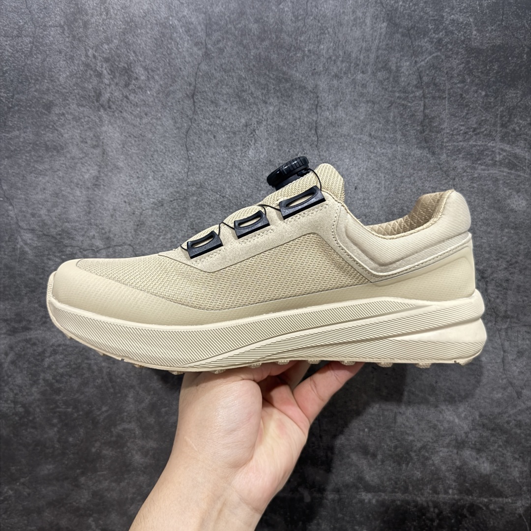 图片[2]-【莞产顶级】迪桑特Descente Running Boa螺丝系带系统 广东大厂出品 99%还原度 独立私模开发，只为真正还原zp 私人定制原版鞋面 舒适透气更好定型 城市通勤/运动健身/轻户外徒步 黑色系潮鞋还有机能风的设计感 原版开发大底，脚感特别轻盈 Boa旋钮式鞋带，穿脱都很方便 尺码：39 40 41 42 43 44 编码：JTC340350-选品中心