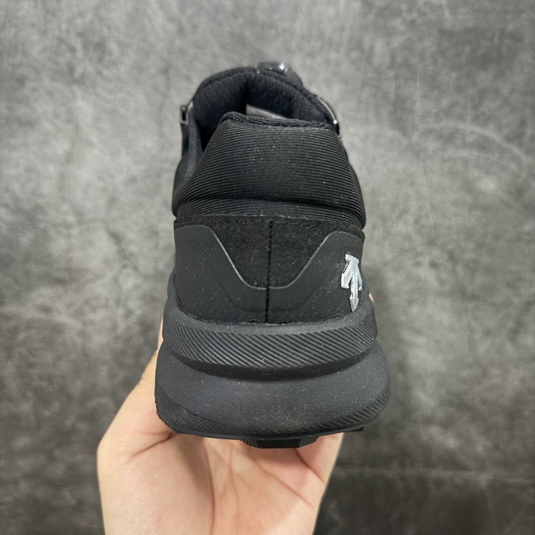 【莞产顶级】迪桑特Descente Running Boa螺丝系带系统