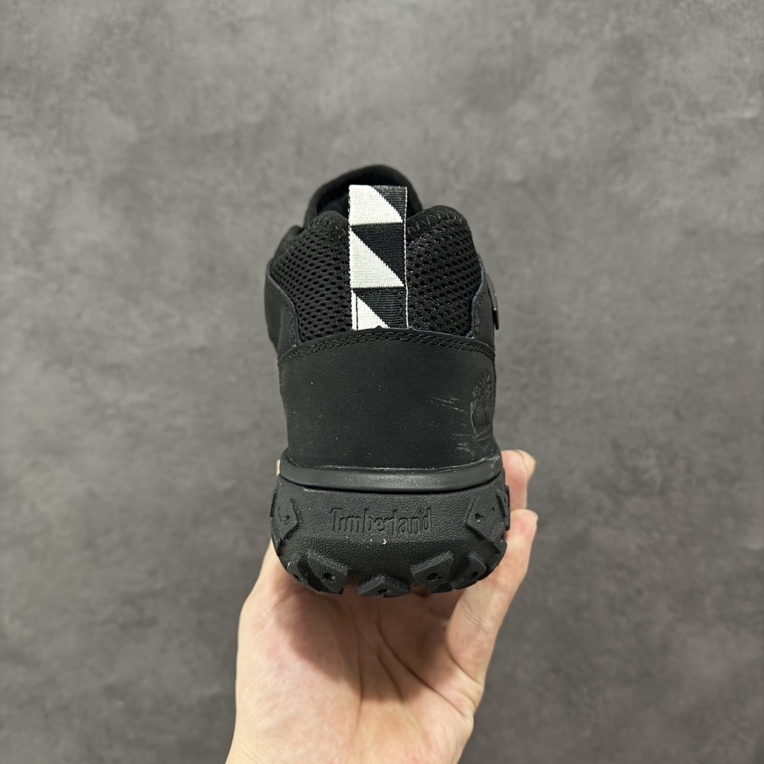 图片[4]-【公司级】Timberland添柏岚/天伯伦户外高帮休闲皮鞋系列 广东大厂品质 原盒原包装 24ss新款 时尚潮流搭配0面料采用意大利🇮🇹顶级磨砂细纹牛皮 搭配防臭防腐真皮乳胶鞋垫 大底到五金都是代工厂原材料制作 同原版固特异永不开胶工艺 好货不杀猪 首单质量严格把控 全网独家首发 品质毋庸置疑 全套官网统一包装 给您完美的穿着体验 质量考究耐穿 型男必备 专治不帅 高品质脚感一流 日常随意搭配 货号：0A5VAC 015 尺码：36-45 编码： CCB270280-选品中心