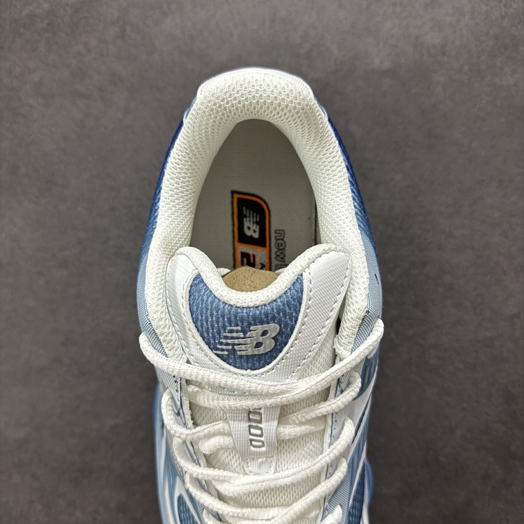 图片[7]-【公司级】New Balance NB2000 舒适百搭防滑耐磨低帮 休闲跑步鞋 New Balance 在近两年的球鞋市场屡出奇招，在经典鞋型保持进一步增长的同时，推出的每一款新鞋型也都有傲人的战绩。在 327、9060 等鞋型获得成功之后，今天 New Balance 家族又迎来了新鲜血液的注入。这双New Balance 2000 依然是融合了新旧元素的跑鞋造型，命名为 2000，或许是它的设计理念有着 Y2K 的血统。最大的亮点，在于这双鞋的中底。外侧以五个ABZORB 单元，带来极具辨识度和冲击力的视觉效果，让这双鞋在外观和脚感方面都颇具吸引力。 尺码：36 37 37.5 38 38.5 39 40 40.5 41 42 42.5 43 44 45-选品中心