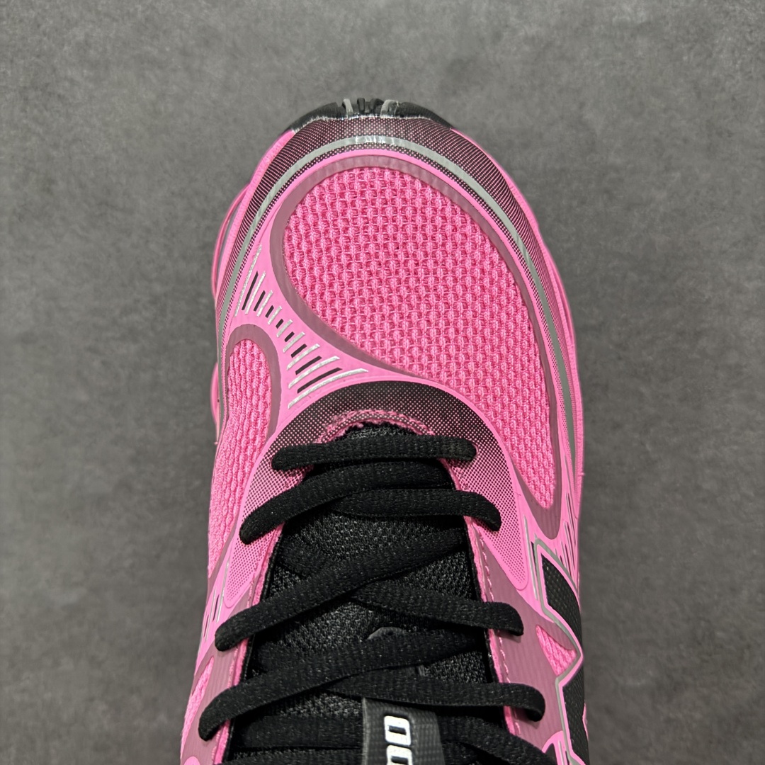240 New Balance NB2000 舒适百搭防滑耐磨低帮 休闲跑步鞋