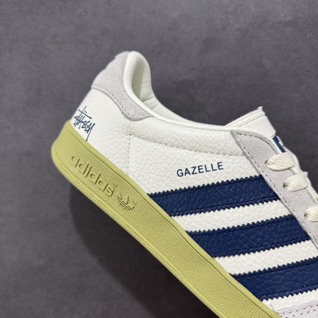 
【定制版】AD Originals Gazelle INdoor x Stussy
三叶草休闲防滑耐