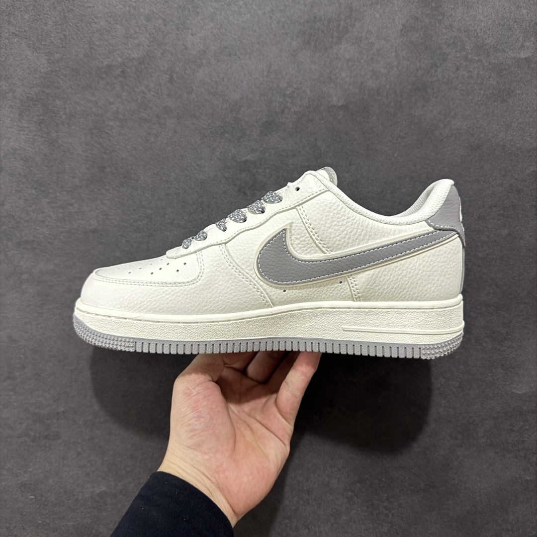 【定制版】Nike Air Force 1'07 Low 斯图西联名 灰勾灰底红标 空军一号低帮休闲板鞋 CS5288-008