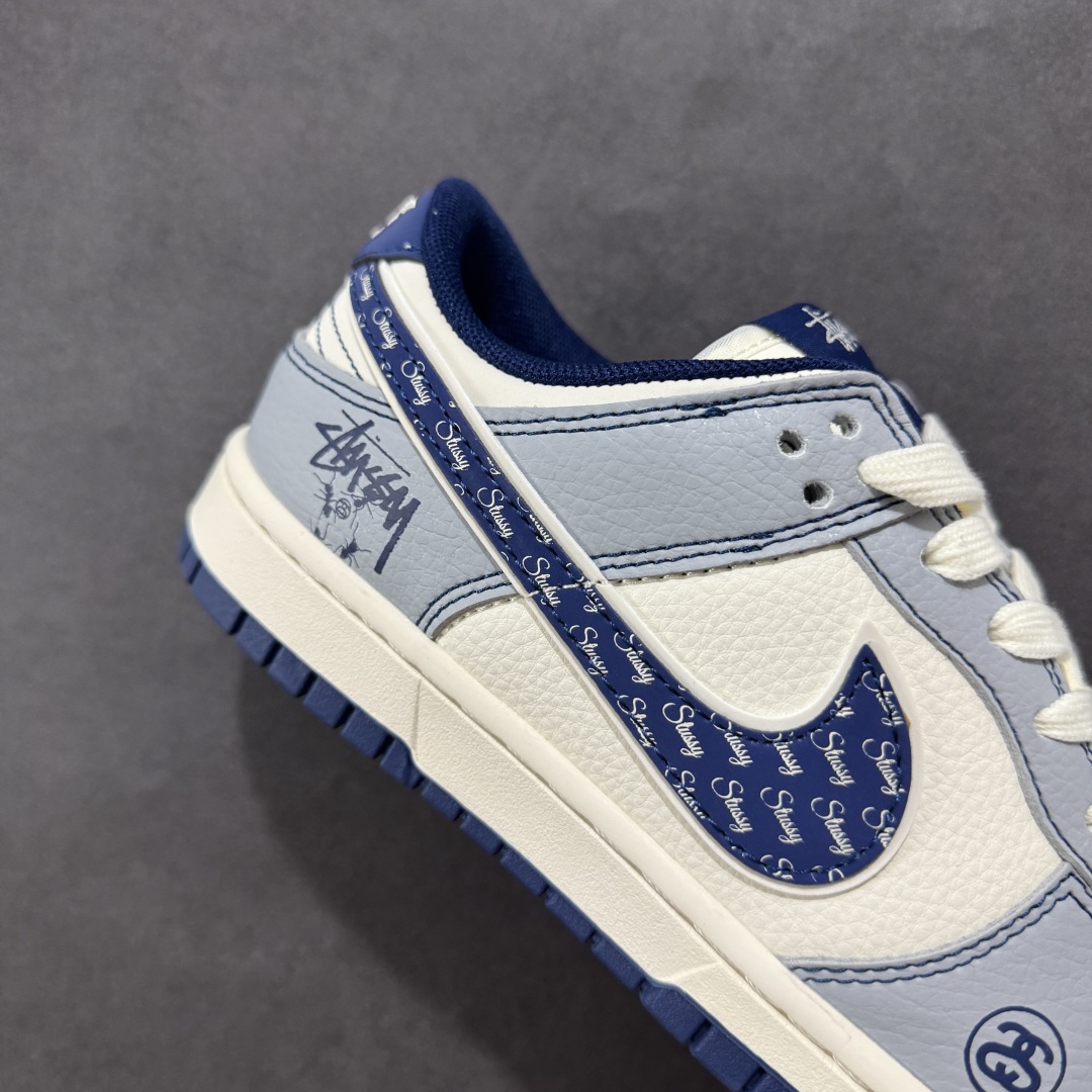 【定制版】Nike SB Dunk Low 斯图西联名 英文蓝勾 周年高端定制 低帮休闲板鞋 XS6089-595