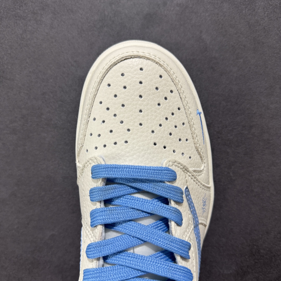 【定制版】Travis Scott x Fragment Design x Air Jordan 1 Low OG SP AJ1 迪奥联名 天蓝米白 低帮文化休闲板鞋 LD2025-028