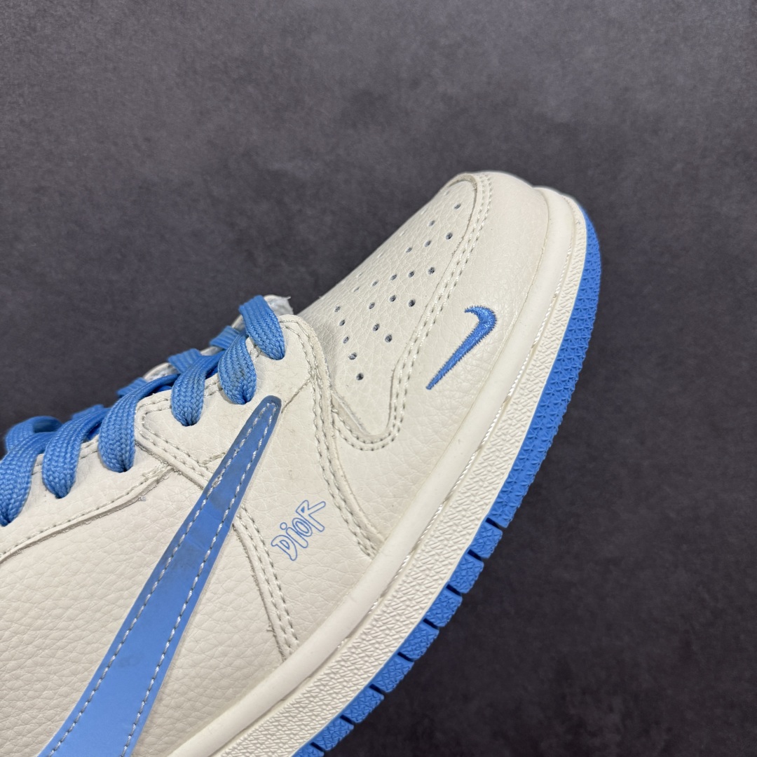 【定制版】Travis Scott x Fragment Design x Air Jordan 1 Low OG SP AJ1 迪奥联名 天蓝米白 低帮文化休闲板鞋 LD2025-028