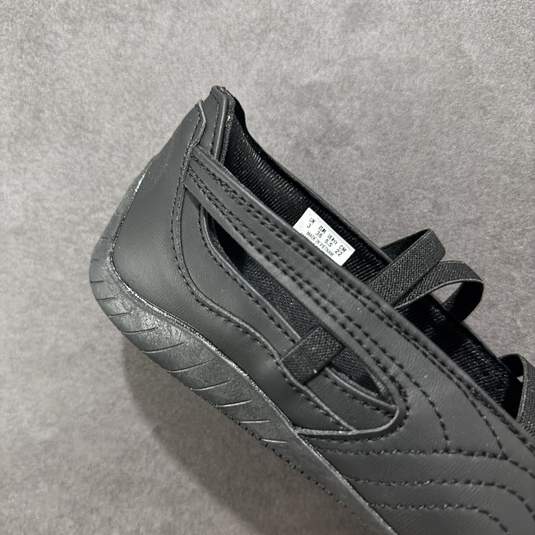 图片[6]-【公司级】Puma Speedcat ballet 舒适百搭 低帮 芭蕾鞋 #朴彩英 rose 同款 黑粉配色甜酷感拉满 低帮设计超显脚踝纤细，上脚轻盈又舒适。不管日常出街还是运动都适配，防滑耐磨超抗造。 尺码：36 37.5 38 38.5 39 40-选品中心