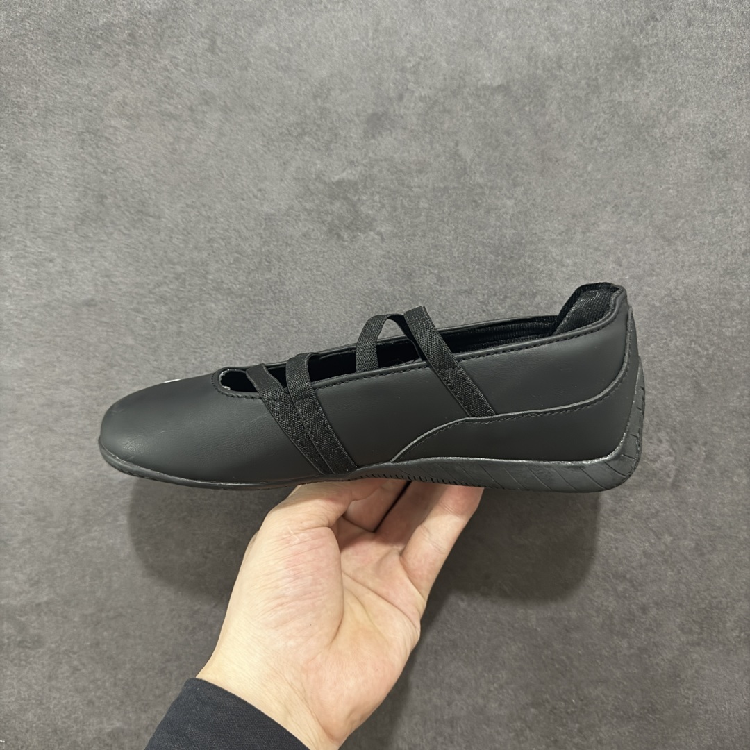 图片[2]-【公司级】Puma Speedcat ballet 舒适百搭 低帮 芭蕾鞋 #朴彩英 rose 同款 黑粉配色甜酷感拉满 低帮设计超显脚踝纤细，上脚轻盈又舒适。不管日常出街还是运动都适配，防滑耐磨超抗造。 尺码：36 37.5 38 38.5 39 40-选品中心